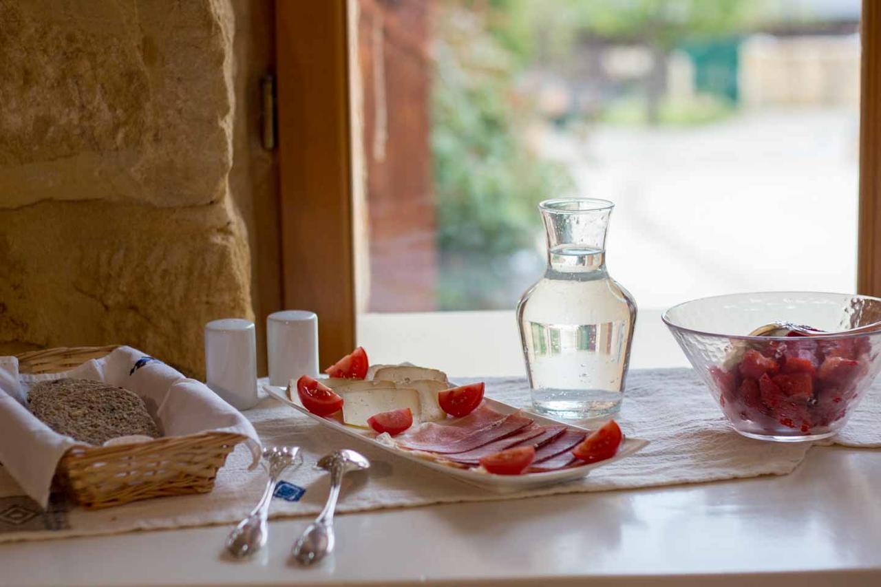 Aux Bories De Marquay, Chambres D'Hotes B&B Avec Piscine Et Spa Pres De Sarlat Ngoại thất bức ảnh