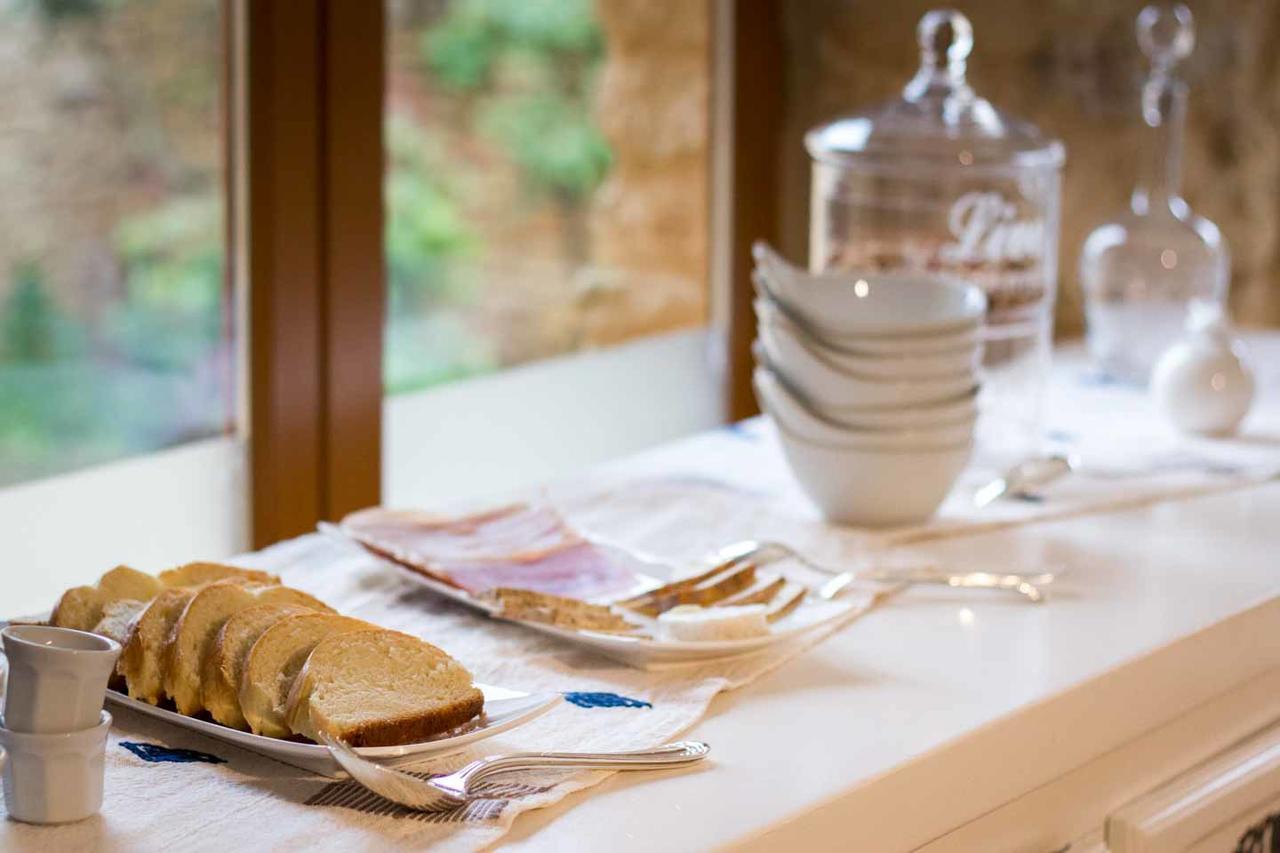 Aux Bories De Marquay, Chambres D'Hotes B&B Avec Piscine Et Spa Pres De Sarlat Ngoại thất bức ảnh